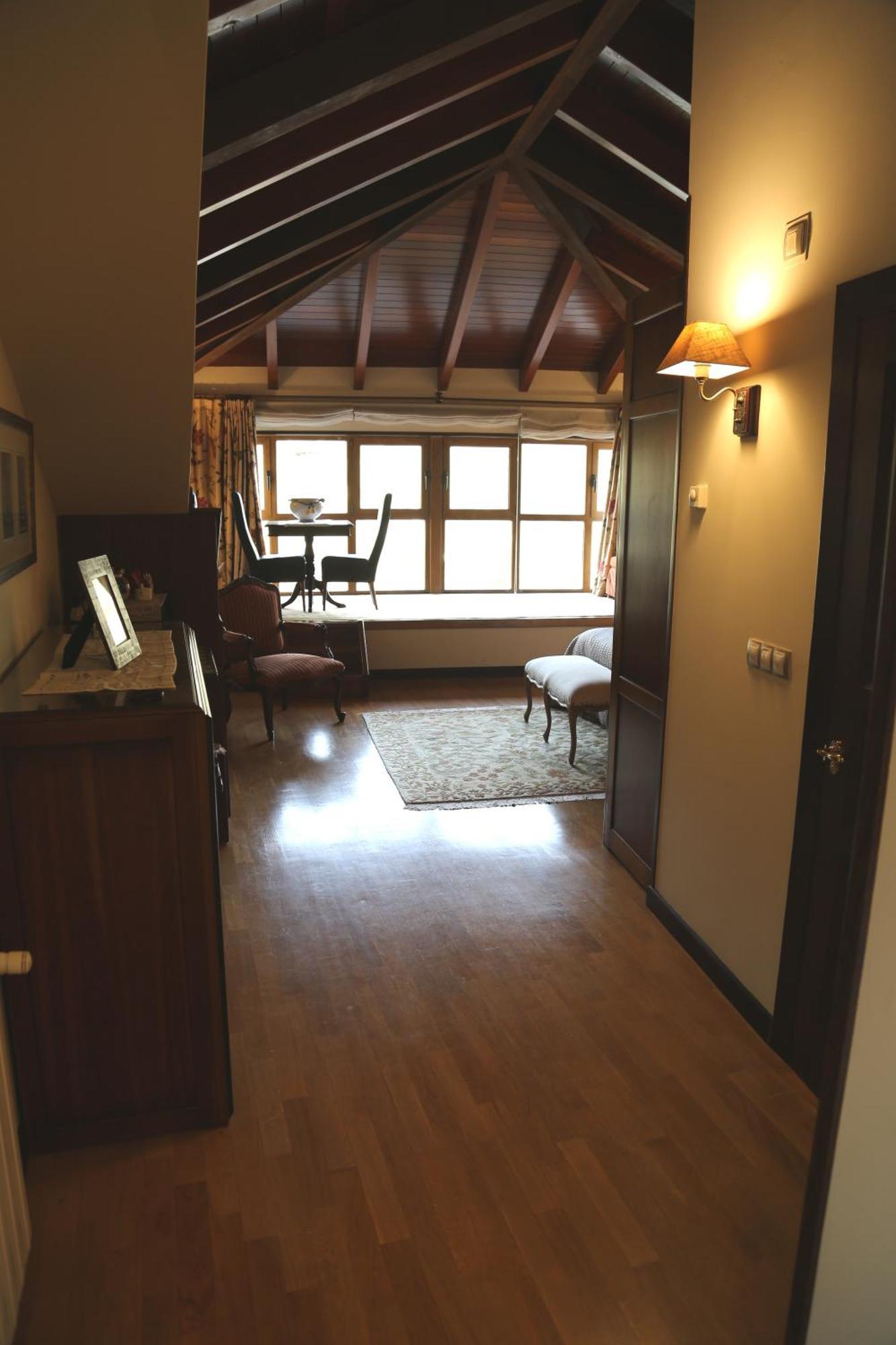 Apartamentos La Pontiga *** อินเฟียสโต ภายนอก รูปภาพ