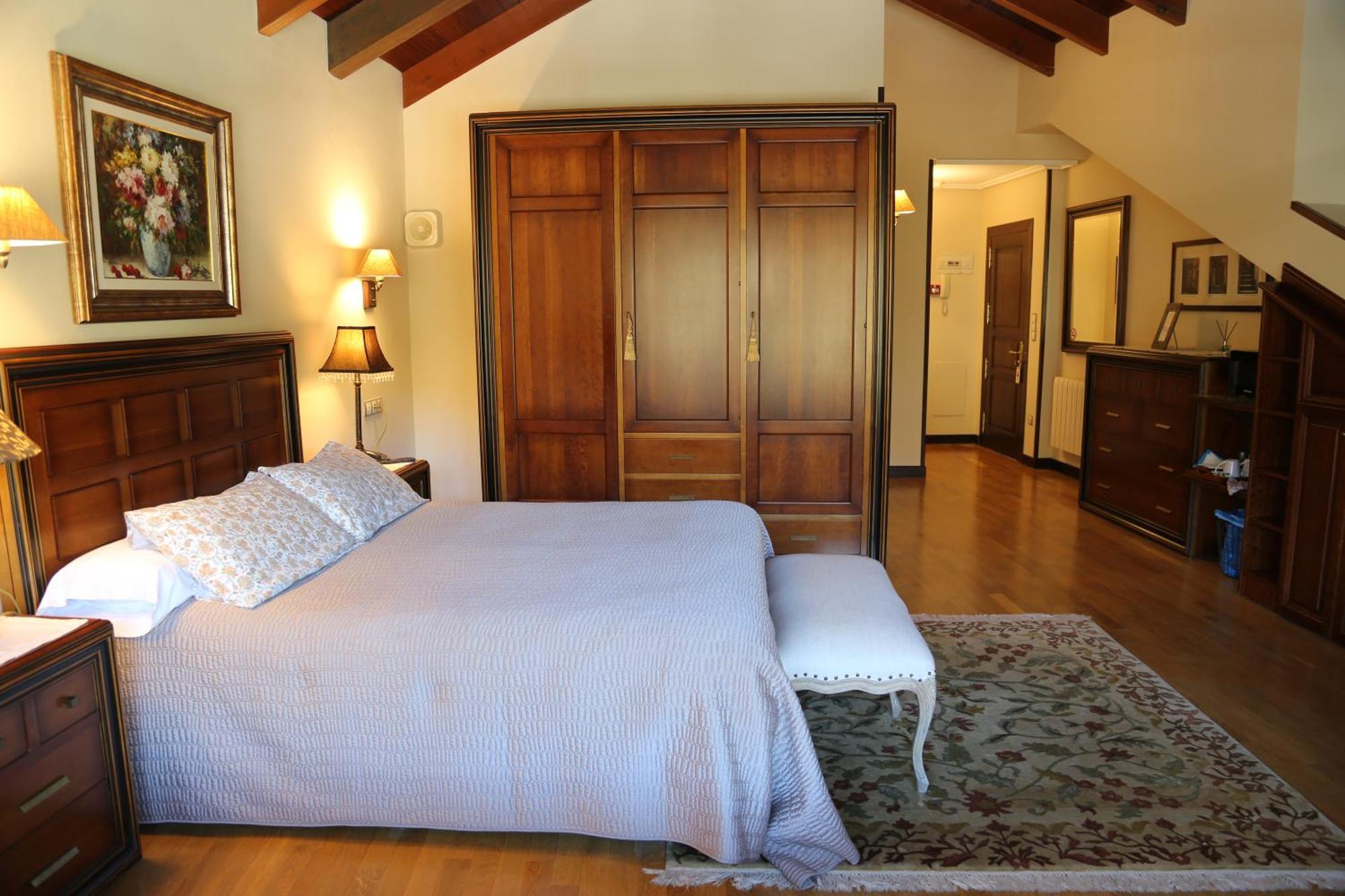 Apartamentos La Pontiga *** อินเฟียสโต ภายนอก รูปภาพ