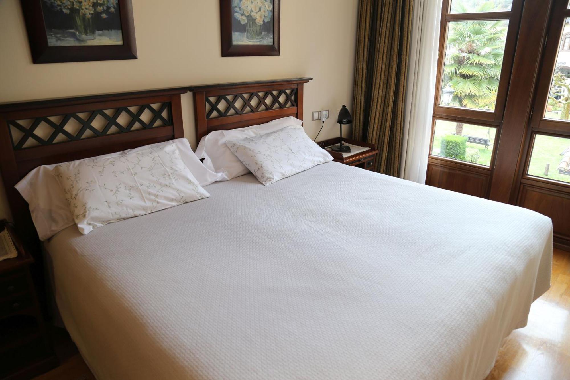Apartamentos La Pontiga *** อินเฟียสโต ห้อง รูปภาพ